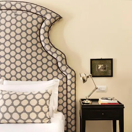 Cernaia32 Apartment *