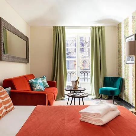 Apartment Cernaia32 Turin